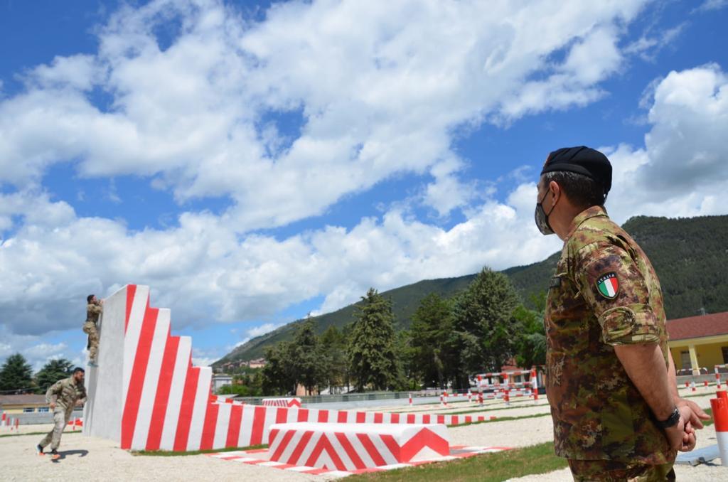 CAPO DI SME IN VISITA AL 9°ALPINI 