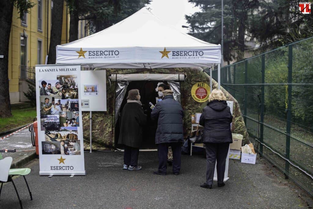 Tenda Triage al Centro Ospedaliero Militare di Milano